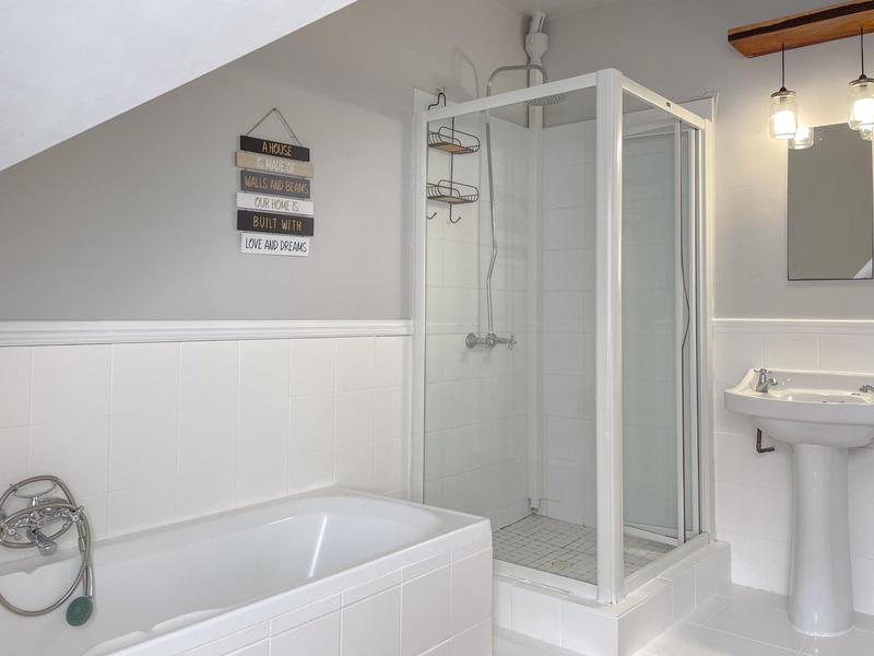 To Let 1 Bedroom Property for Rent in Beach Estate Western Cape